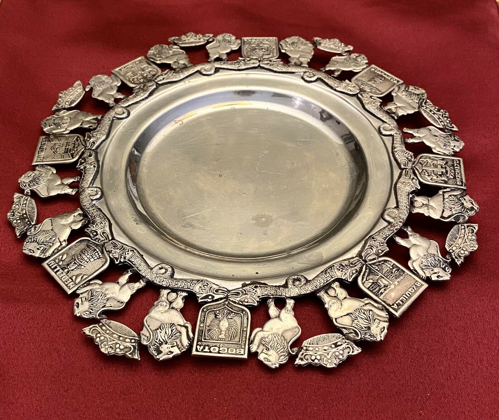 Vintage Columbian Silver Platter Serpentine Lion Crown Crest Of Cities Columbia